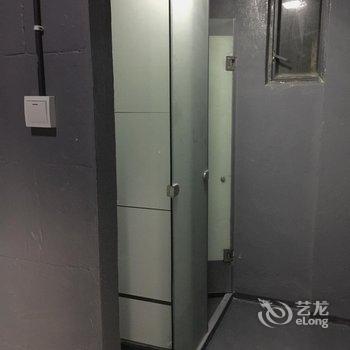 重庆关一零的青旅酒店提供图片