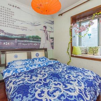 重庆鲁右桃普通公寓酒店提供图片