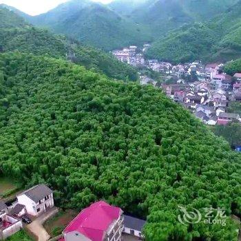 莫干山莫轩山居酒店提供图片