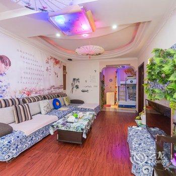 重庆鲁右桃普通公寓酒店提供图片