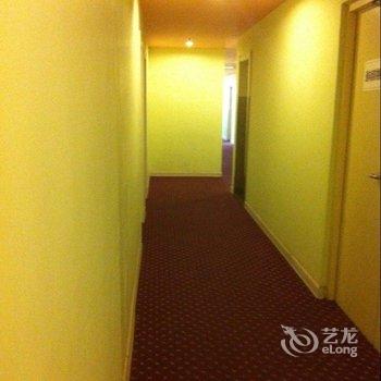 如家快捷酒店(焦作火车站建设路店)酒店提供图片