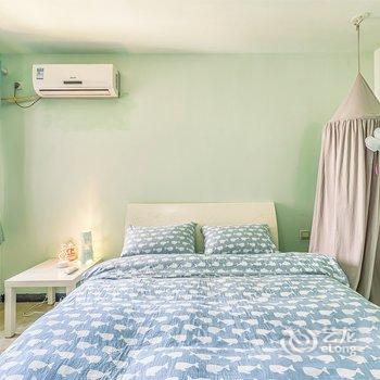 重庆一米阳光浪漫江景房普通公寓酒店提供图片