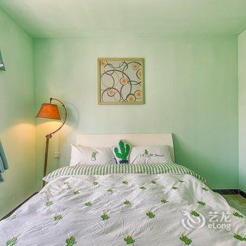 重庆一米阳光浪漫江景房普通公寓酒店提供图片