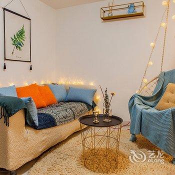 广州南山下的复式公寓(分店)酒店提供图片