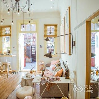 上海上海CC大魔王的家客栈(南京西路店)酒店提供图片