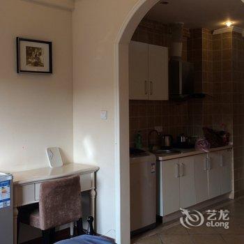 重庆重庆开民宿的摄影师普通公寓(凯威路店)酒店提供图片