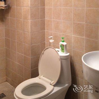 重庆重庆开民宿的摄影师普通公寓(凯威路店)酒店提供图片