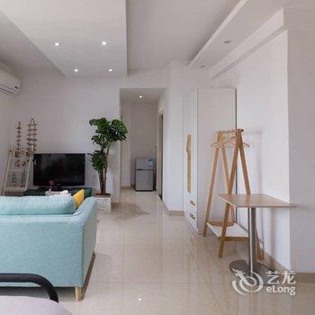 重庆重庆王珩普通公寓(长江二路店)酒店提供图片