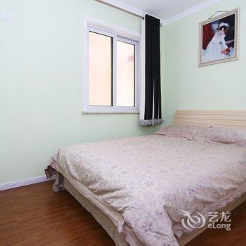 西安清香雨荷特色民宿(阿房一路辅路分店)酒店提供图片