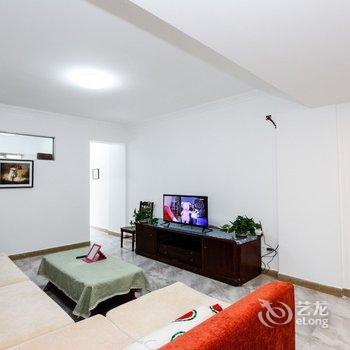 广州广州U-home 广州地铁之家普通公寓(六运街店)酒店提供图片