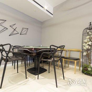 上海上海N202轰趴馆(铜川路店)酒店提供图片