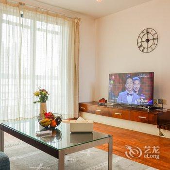 上海上海Paires-友舍复式(斜土路店)酒店提供图片