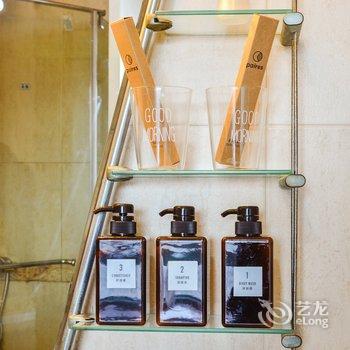 上海上海Paires-友舍复式(斜土路店)酒店提供图片