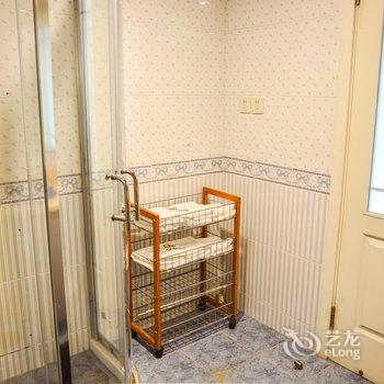 上海上海Paires-友舍复式(斜土路店)酒店提供图片