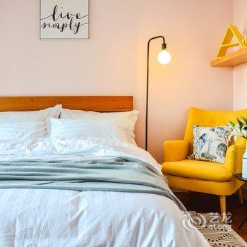 上海上海Paires-友舍复式(斜土路店)酒店提供图片