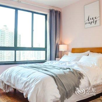 上海上海Paires-友舍复式(斜土路店)酒店提供图片