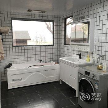 上海禾小馆集装箱酒店提供图片