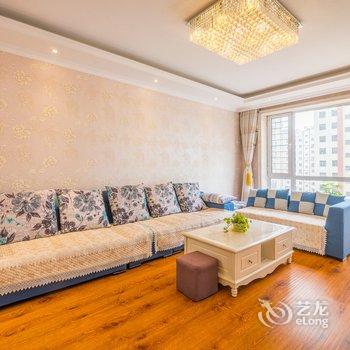 营口精装三室家庭日租房普通公寓酒店提供图片