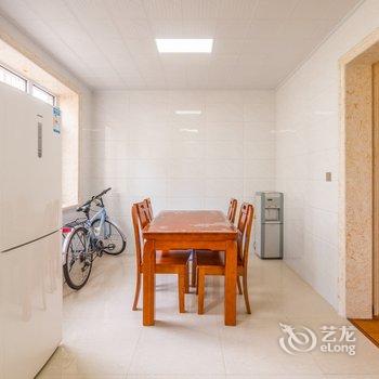 营口精装三室家庭日租房普通公寓酒店提供图片