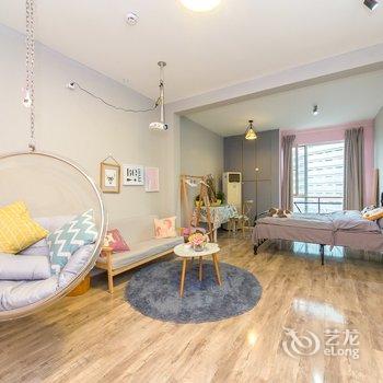 重庆张凤萍普通公寓酒店提供图片