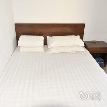 �е��ÿͱ��ݾƵ��ṩͼƬ