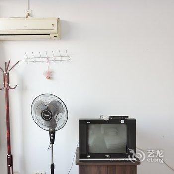 �е��ÿͱ��ݾƵ��ṩͼƬ