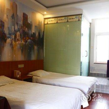 阜南埃菲尔主题宾馆酒店提供图片