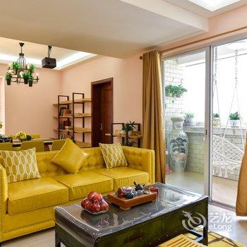 广州喜窝之家复式(图书馆北路店)酒店提供图片