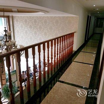 峨眉山H酒店(灵秀温泉店)酒店提供图片