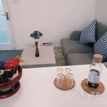 上海MFHOLE普通公寓(太原路分店)酒店提供图片