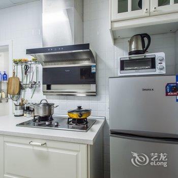 上海MFHOLE普通公寓(太原路分店)酒店提供图片