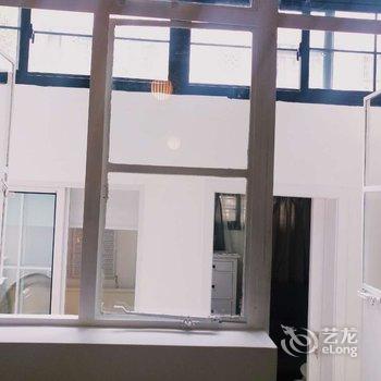 上海MFHOLE普通公寓(太原路分店)酒店提供图片