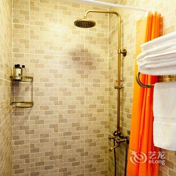 上海斑斓家民宿(进贤路分店)酒店提供图片