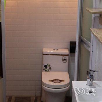 上海Belink阳光之家复式酒店提供图片