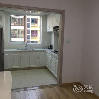 上海陈家镇东滩苹果花园公寓(裕展路店)酒店提供图片