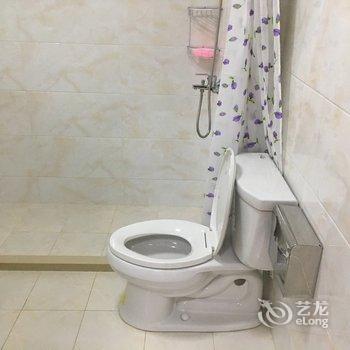 上海陈家镇东滩苹果花园公寓(裕展路店)酒店提供图片