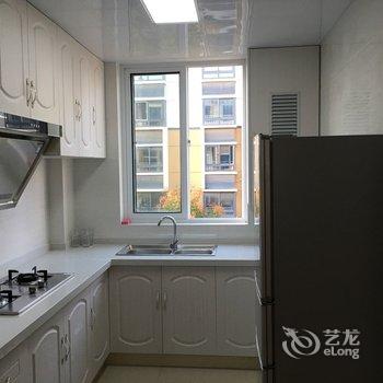 上海陈家镇东滩苹果花园公寓(裕展路店)酒店提供图片