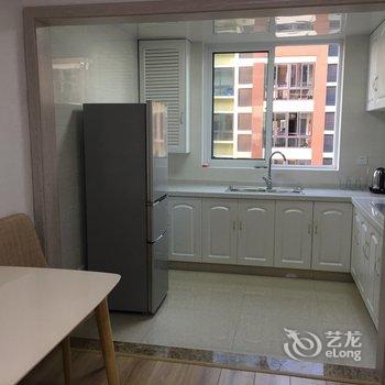 上海陈家镇东滩苹果花园公寓(裕展路店)酒店提供图片