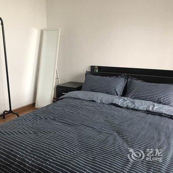 青岛一个嘴巴子普通公寓酒店提供图片