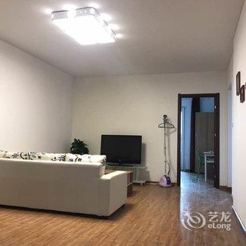 青岛一个嘴巴子普通公寓酒店提供图片