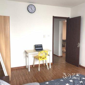 青岛一个嘴巴子普通公寓酒店提供图片