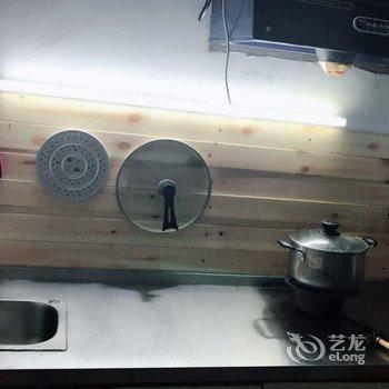 青岛爱·念·家复式酒店提供图片