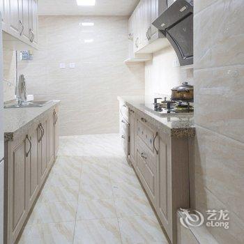 重庆小茶店普通公寓(烟雨路分店)酒店提供图片