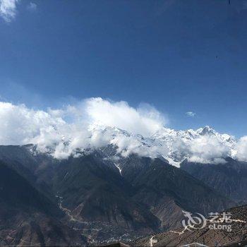 德钦飞来寺明珠酒店用户上传图片