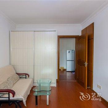 上海心安即是家短租公寓(安业路分店)酒店提供图片