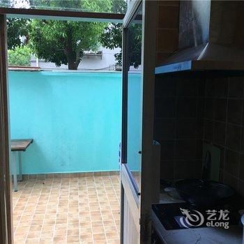 上海我住隔壁我姓王普通公寓(政立路分店)酒店提供图片