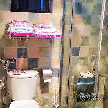 成都菱角的花蕊普通公寓酒店提供图片