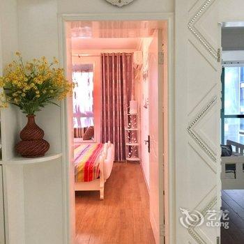 郑州阳光充沛别致两居普通公寓酒店提供图片