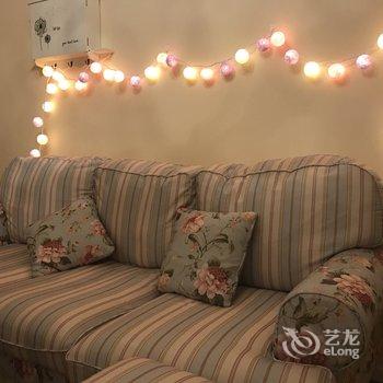 成都文艺少女之家普通公寓酒店提供图片