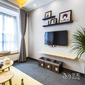 广州1随心所寓公寓(明月一路分店)酒店提供图片